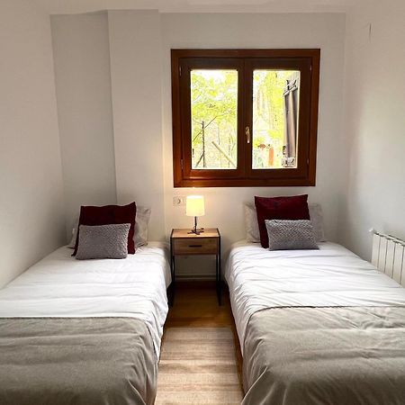 Alquiler De Temporada En La Bastida De Sort - L'Amfitriona Apartamento Exterior foto