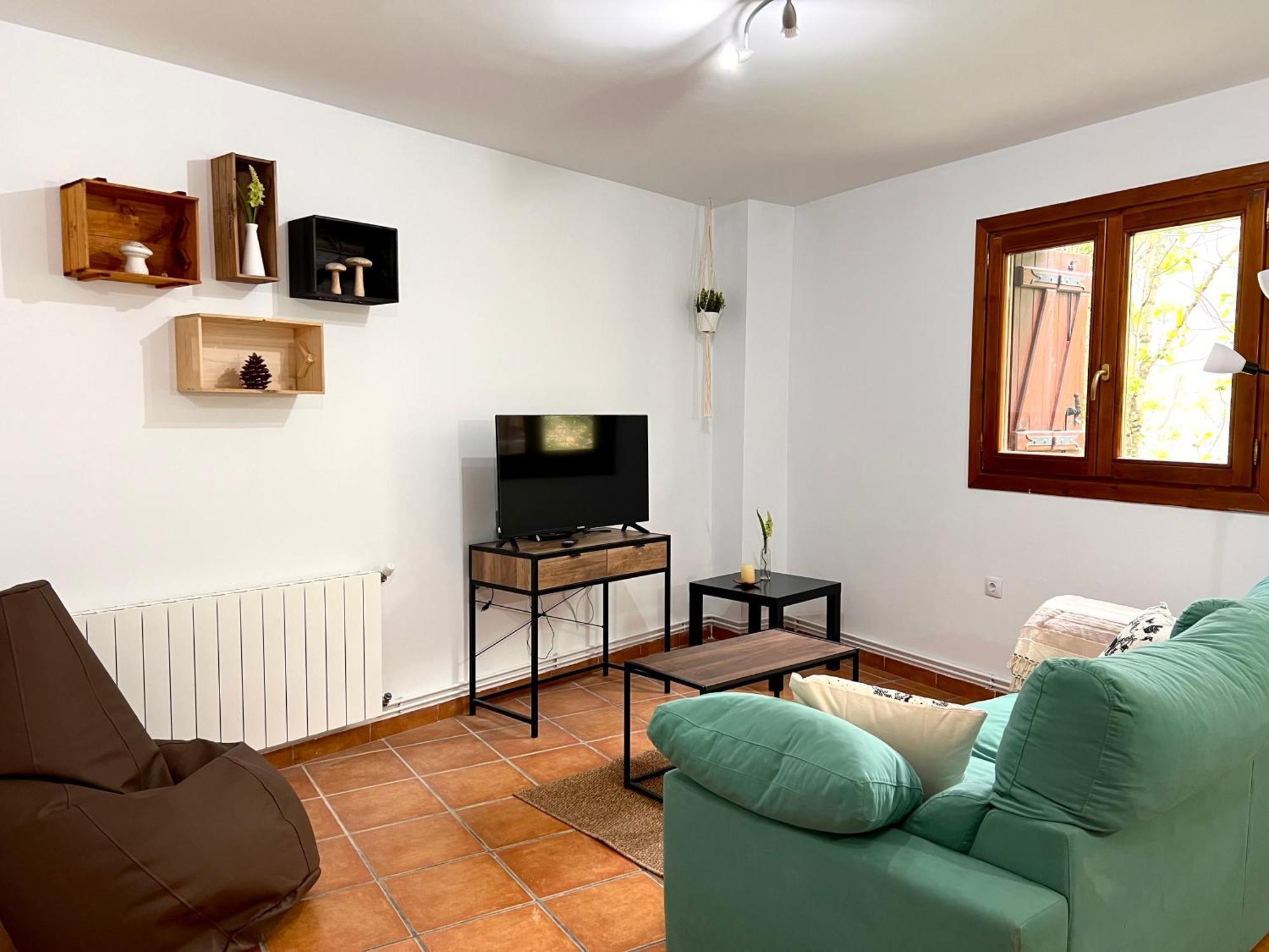 Alquiler De Temporada En La Bastida De Sort - L'Amfitriona Apartamento Exterior foto